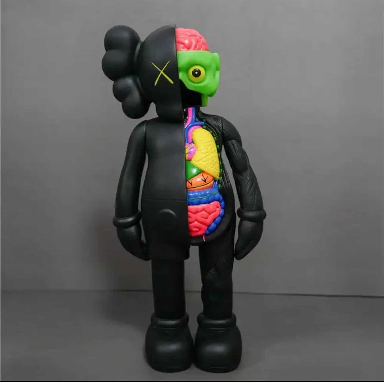 בובת קאוס חצי שלד - Kaws