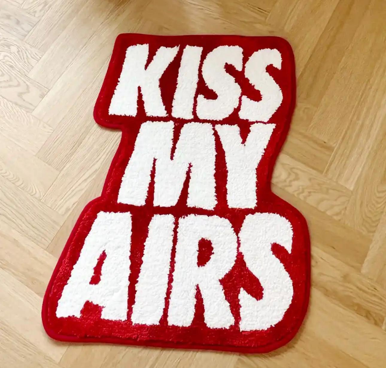 שטיח "KISS MY AIRS"